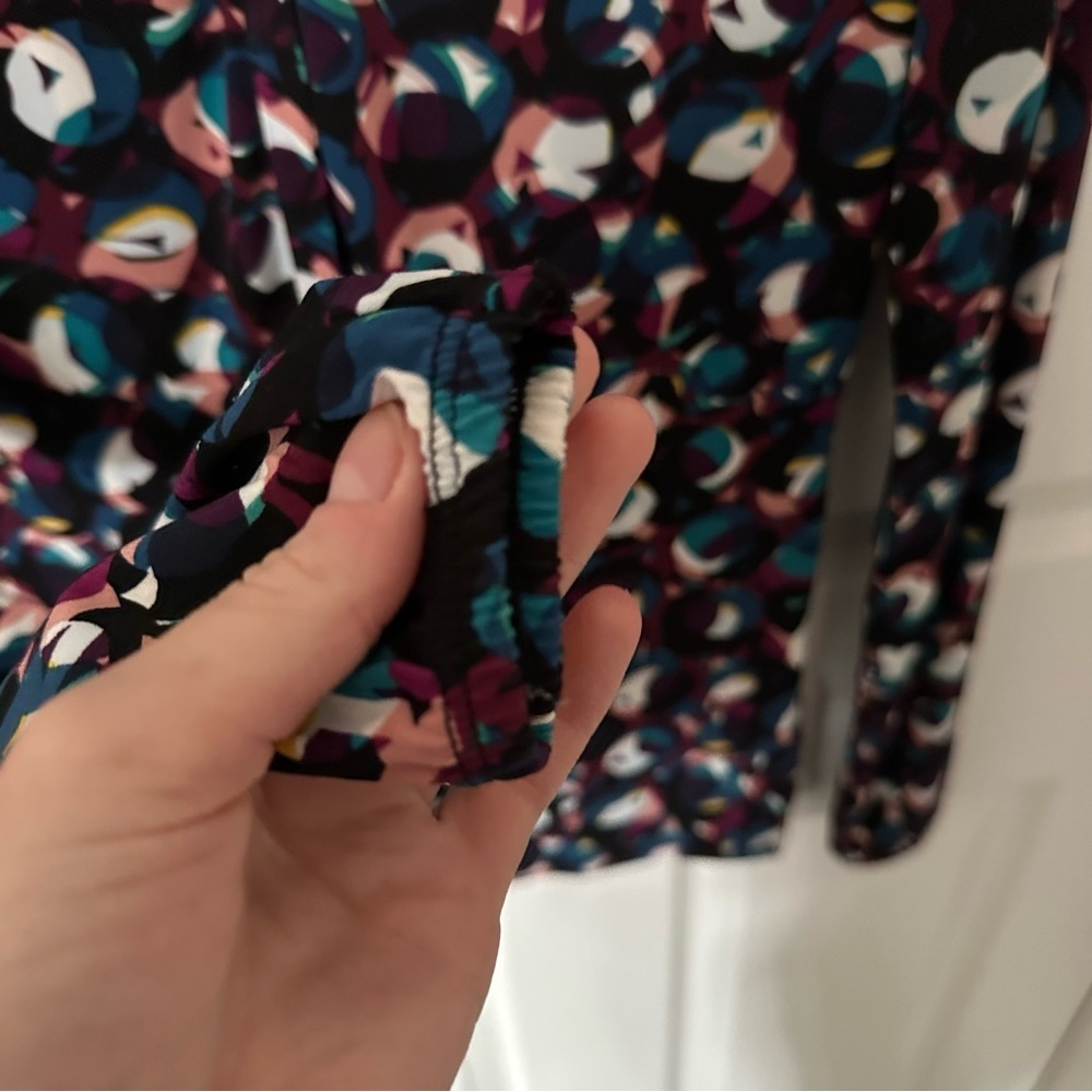 Patterned Long Sleeve Top - Picture 4 of 6